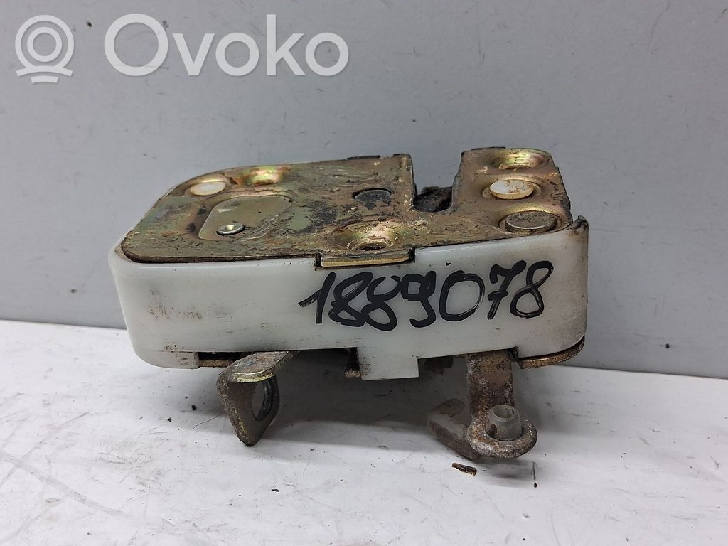 Etuoven lukko