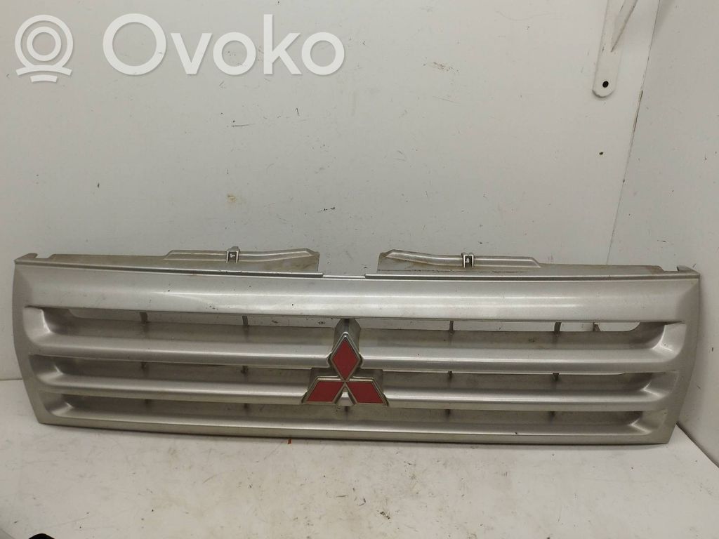 Mitsubishi Montero Etusäleikkö 
