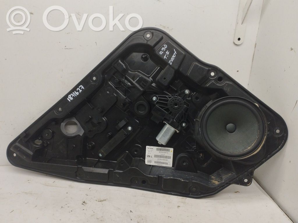 Infiniti Q30 Macara geam spate fără motor 