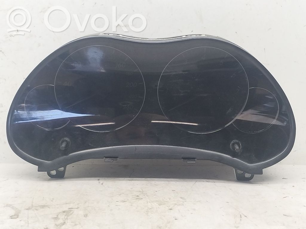 Toyota Avensis T250 Vitezometru (grup de instrumente)