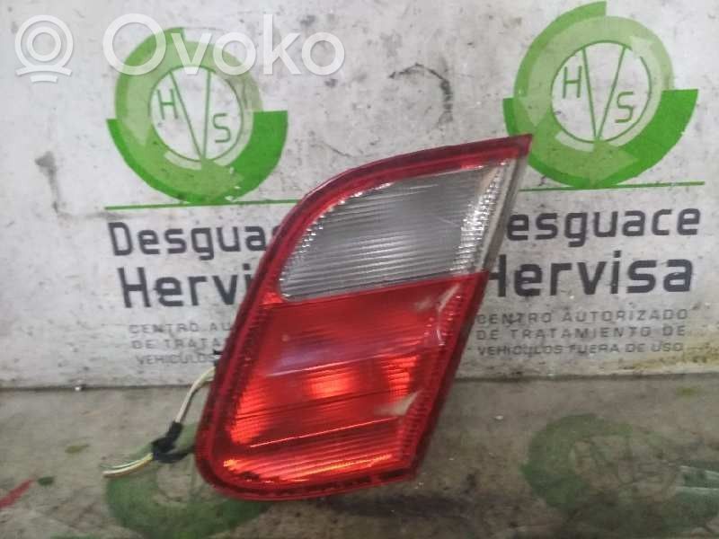Mercedes-Benz CLK A208 C208 Feux arrière sur hayon