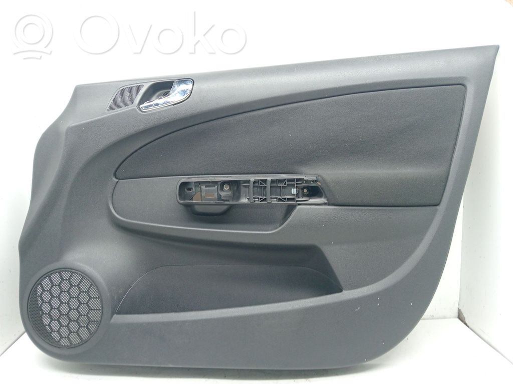 Opel Corsa D Etuoven verhoilu 