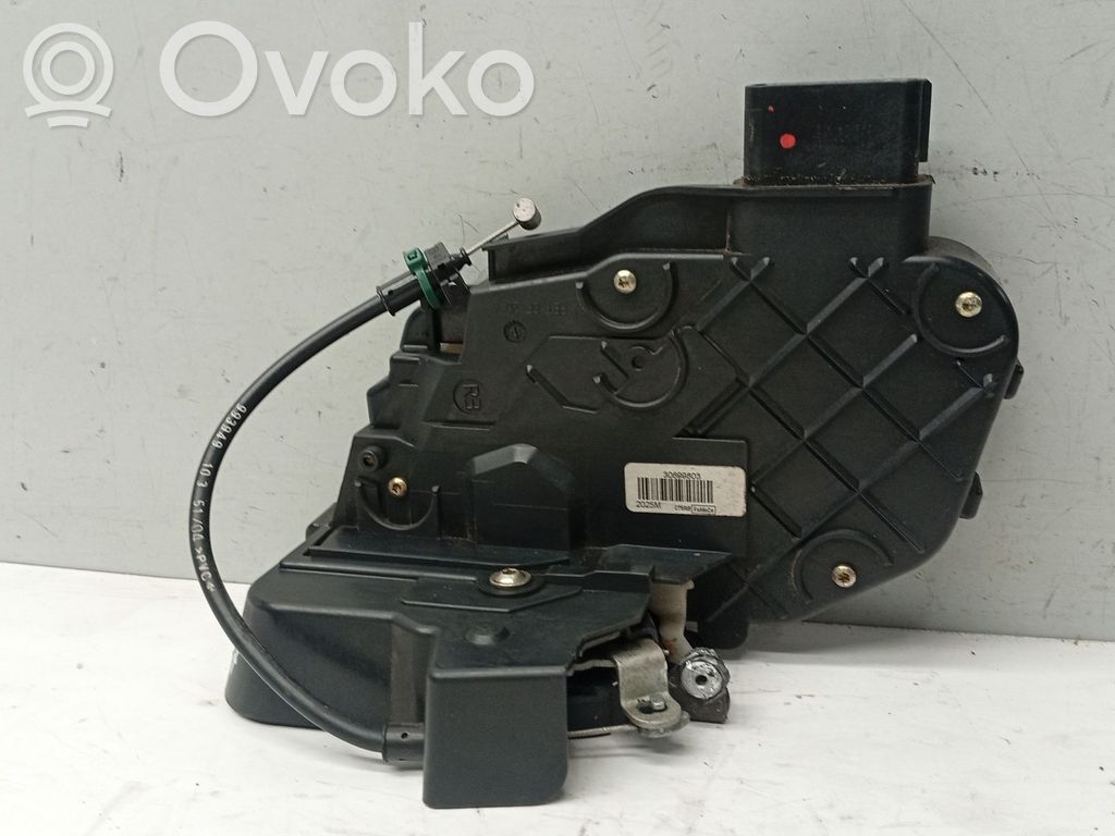 Takaoven lukko   30699803,240007508