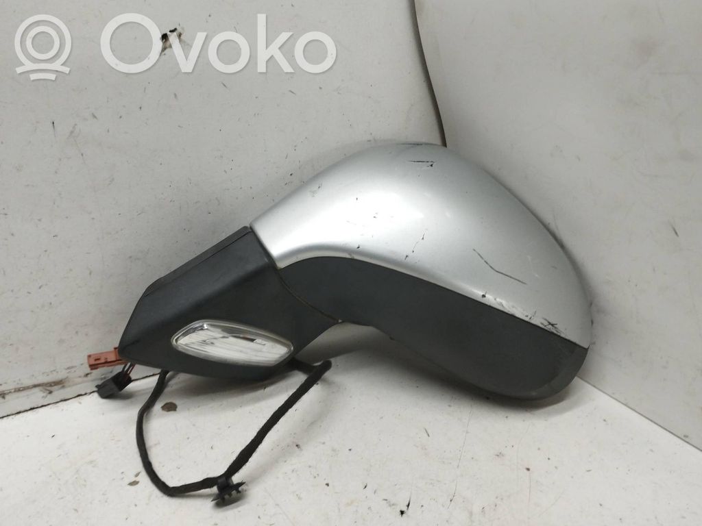 Peugeot 207 Oglindă electrică ușă față 