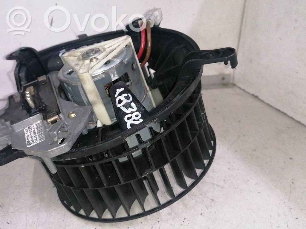 Mercedes-Benz E W210 Ventilator aerotermă 