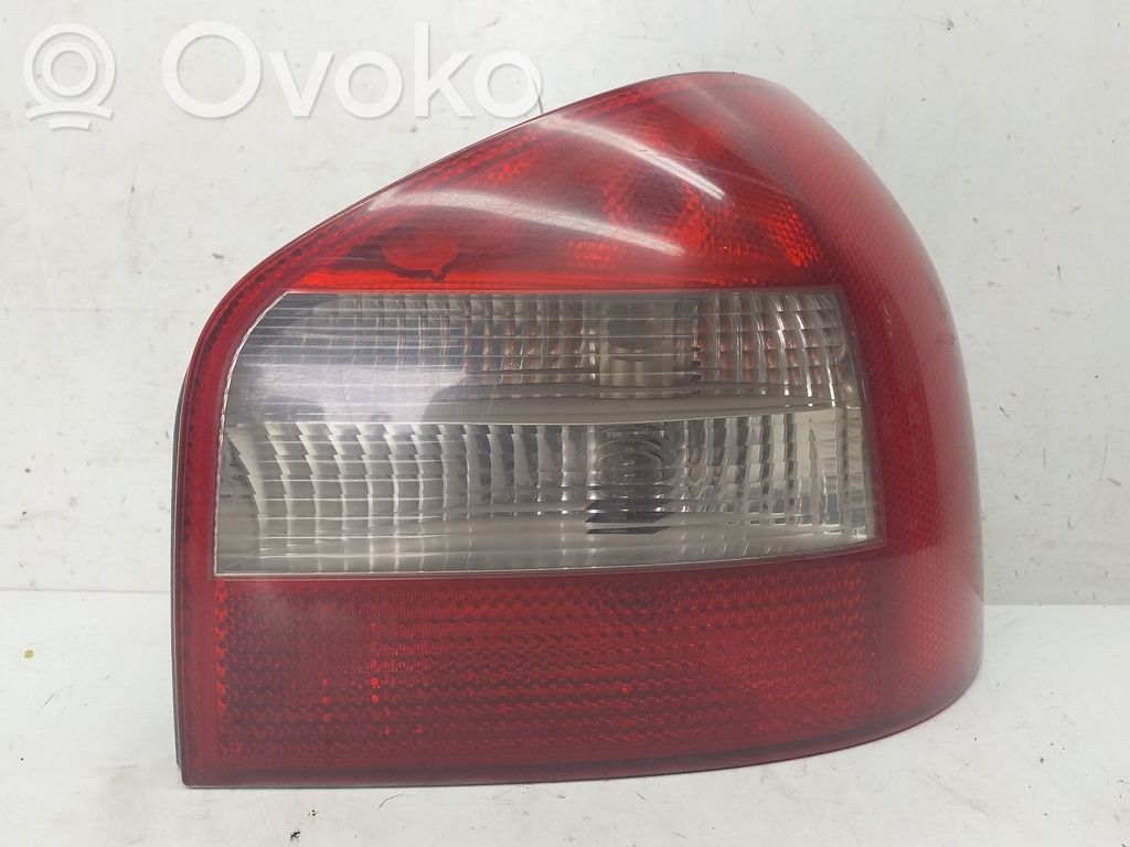 Audi A3 S3 8L Feux arrière / postérieurs