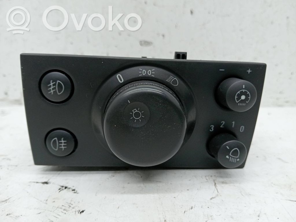 Opel Vectra C Mittariston valaistuksen säätökytkin 