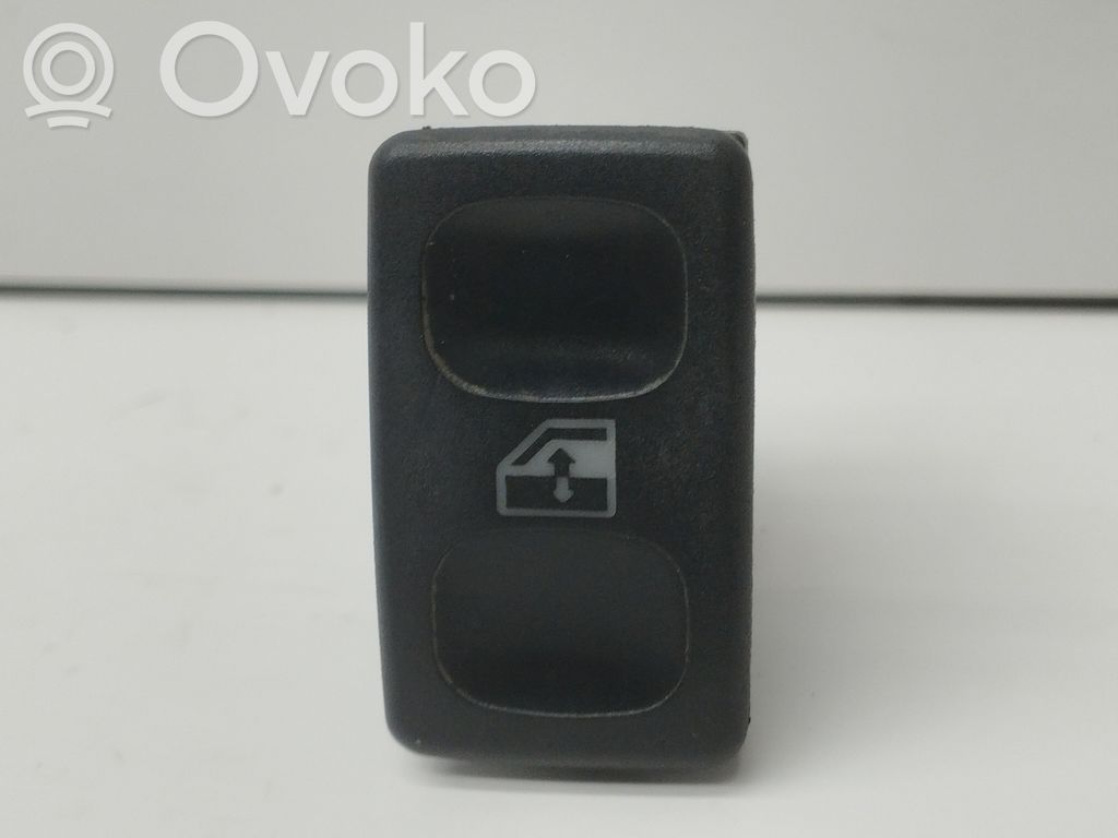 Seat Ibiza II (6k) Przyciski szyb 