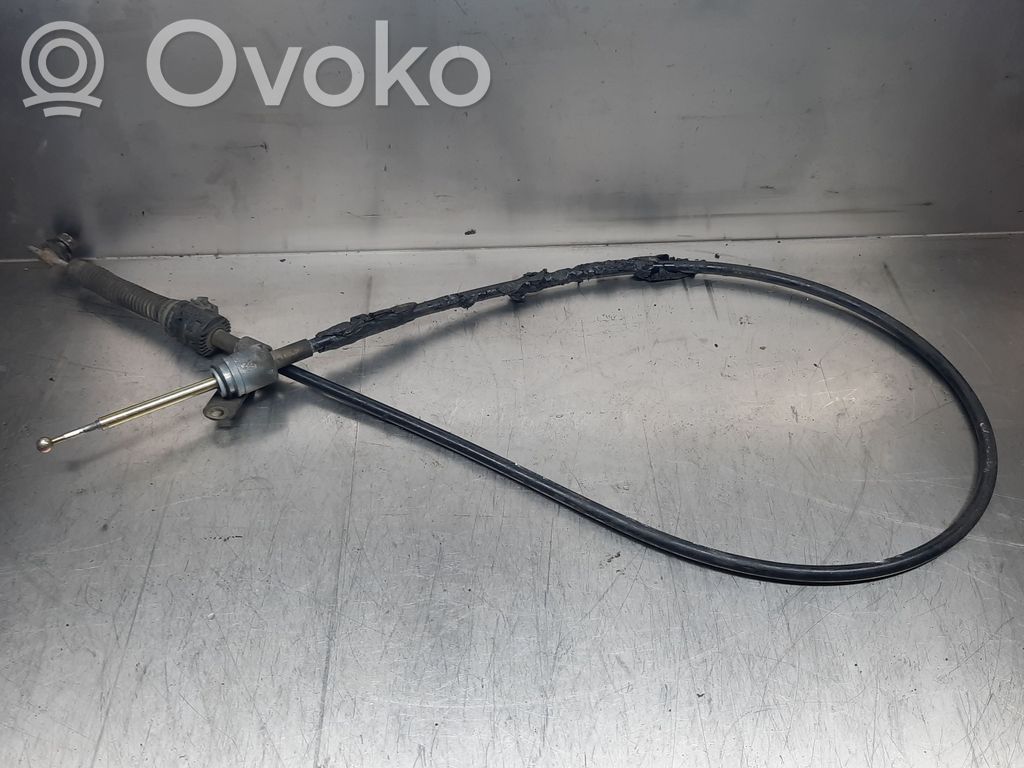 Gear shift cable linkage