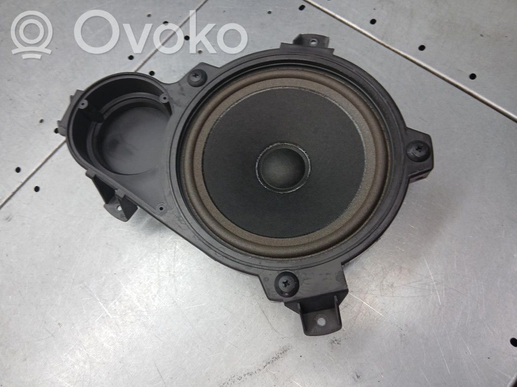 Aixam A751 Subwoofer 