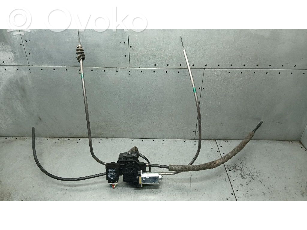 Regulador de puerta trasera con motor   4E0907623,4E0907623