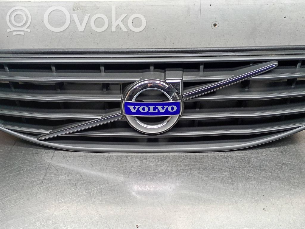 Volvo XC60 Etusäleikkö 