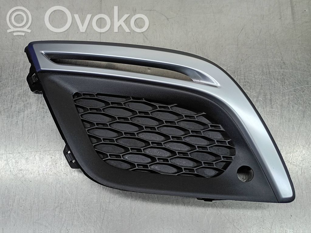 Volvo XC60 Rejilla inferior del parachoques delantero 