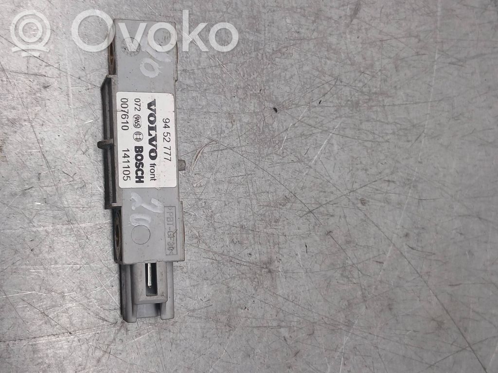 Volvo S60 Датчик удара надувных подушек 