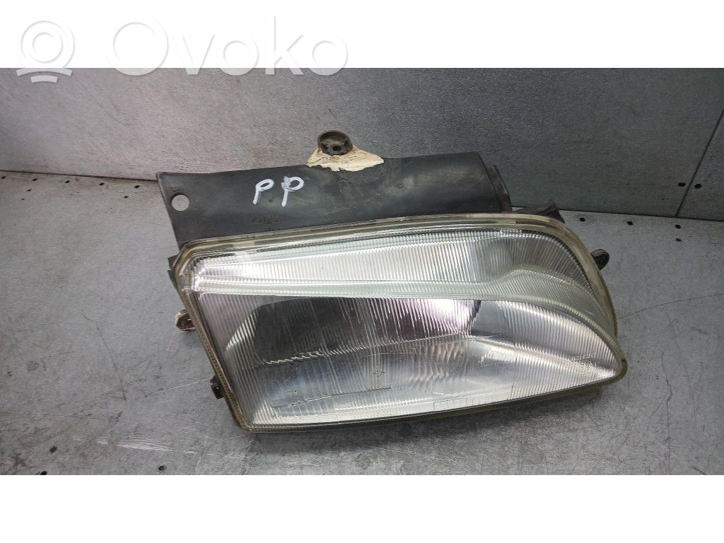 Peugeot Partner Réflecteur avant 