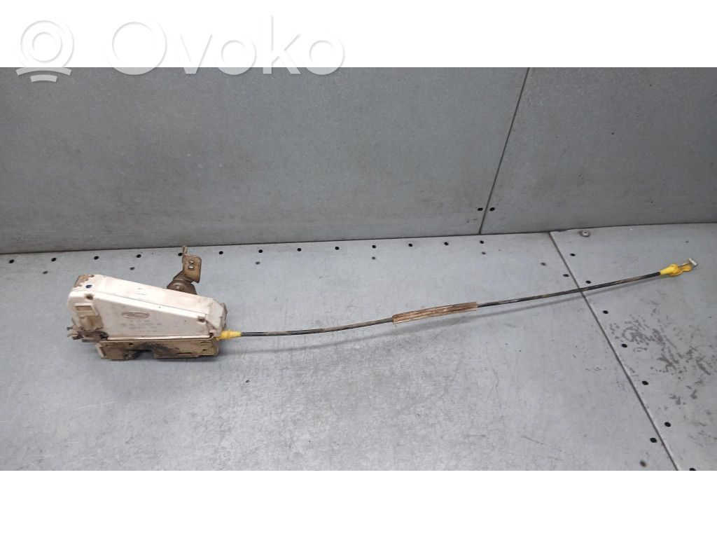 Ford Escort Zamek drzwi tylnych 