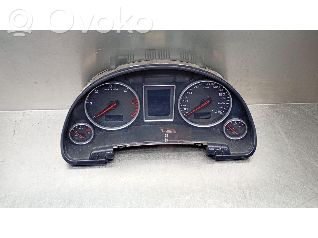 Audi A4 S4 B6 8E 8H Vitezometru (grup de instrumente) 
