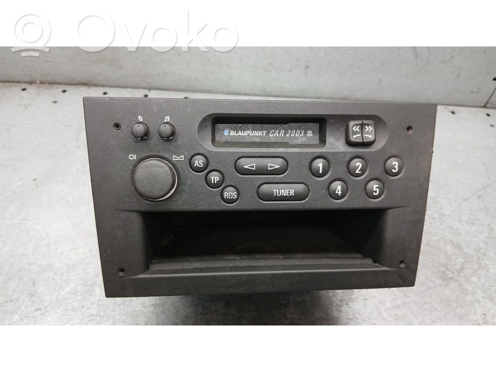 Opel Corsa C Panel / Radioodtwarzacz CD/DVD/GPS 