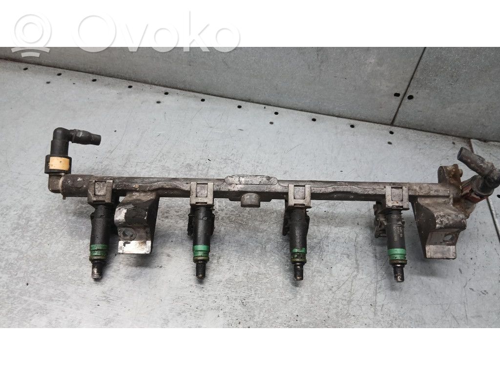 Ford Focus Degvielas iesmidzināšanas caurule (-es) 