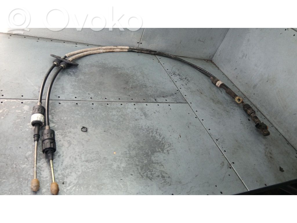 Ford Focus Gear shift cable linkage 