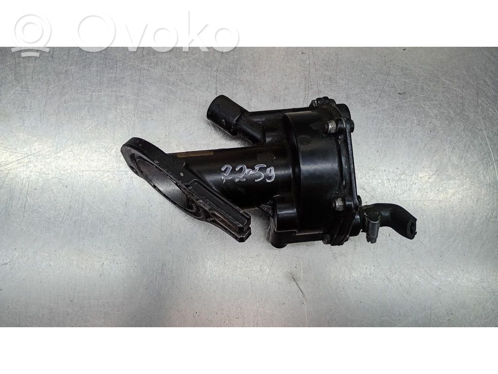 Vacuum pump