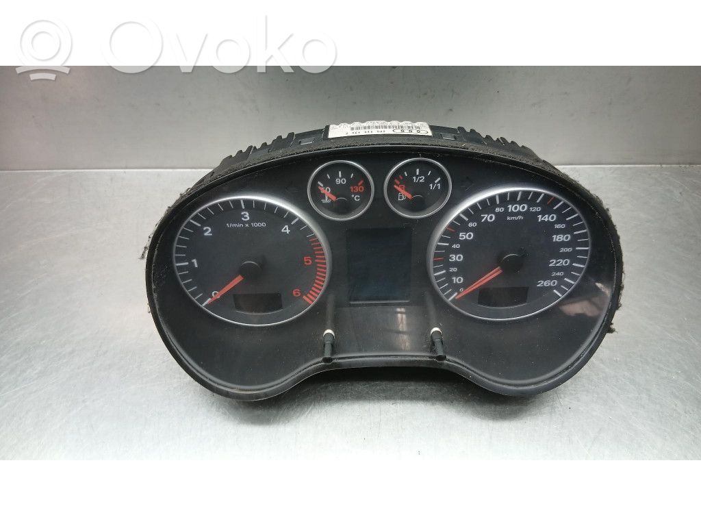 Audi A3 S3 8P Speedometer (instrument cluster) 