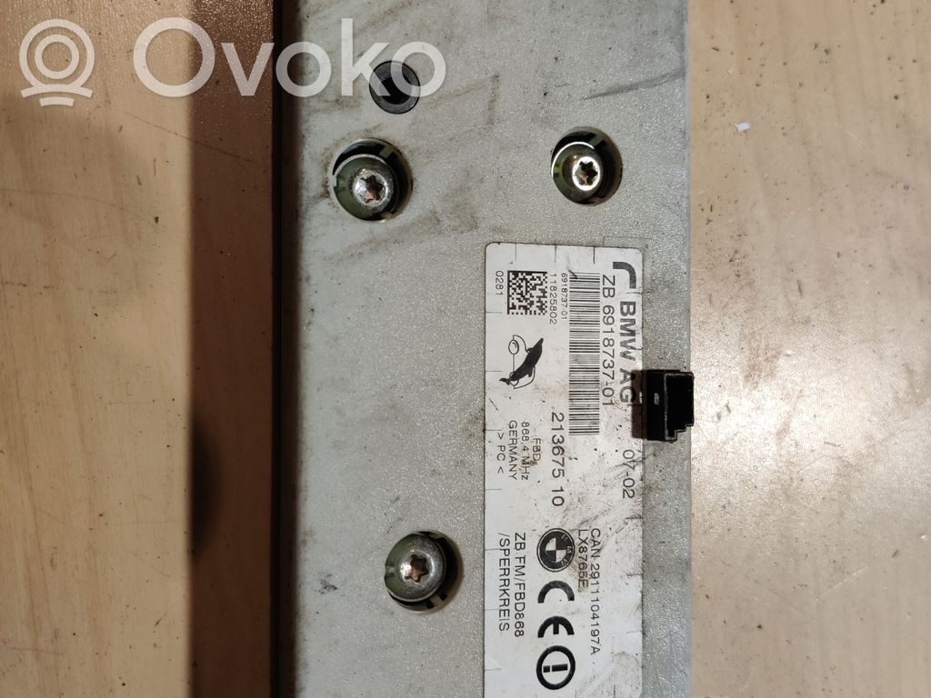 BMW 7 E65 E66 Aerial antenna amplifier 