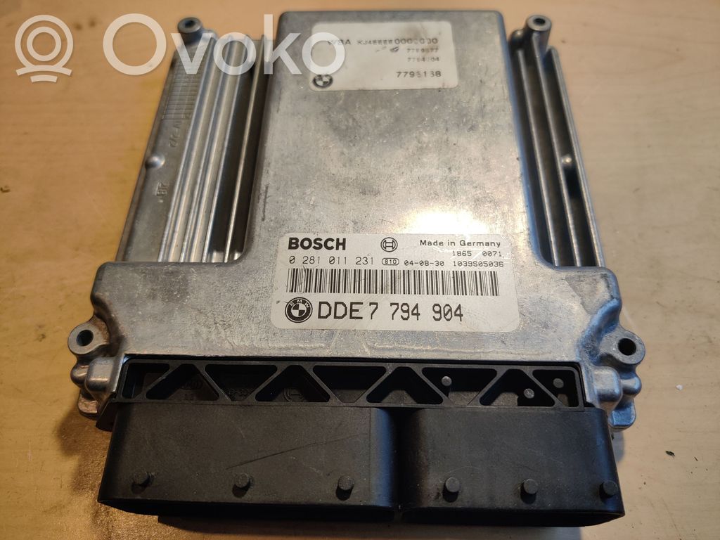 BMW 7 E65 E66 Engine control unit/module 