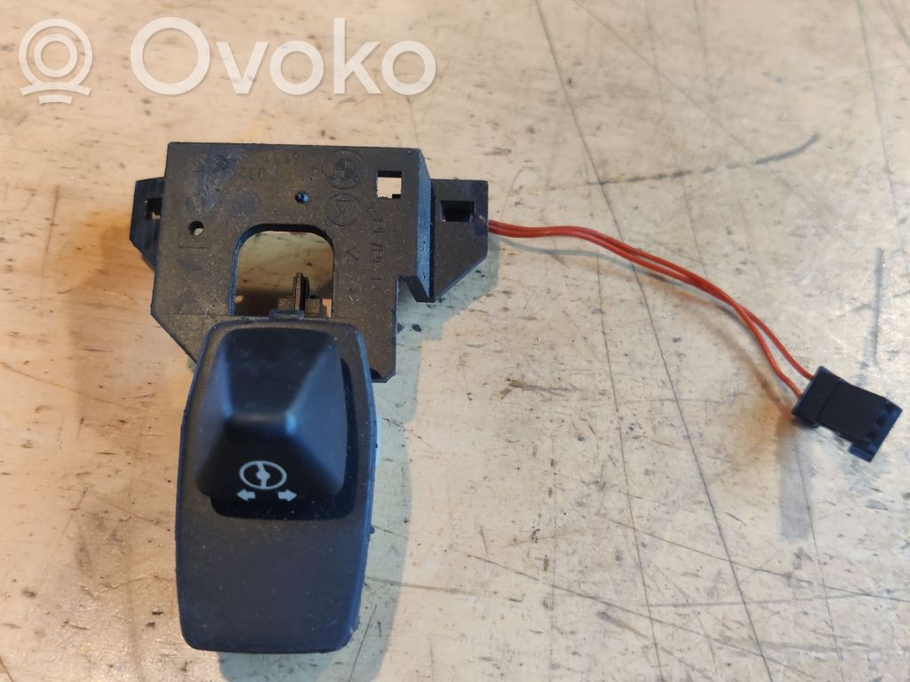 BMW 5 E60 E61 Steering wheel adjustment switch 