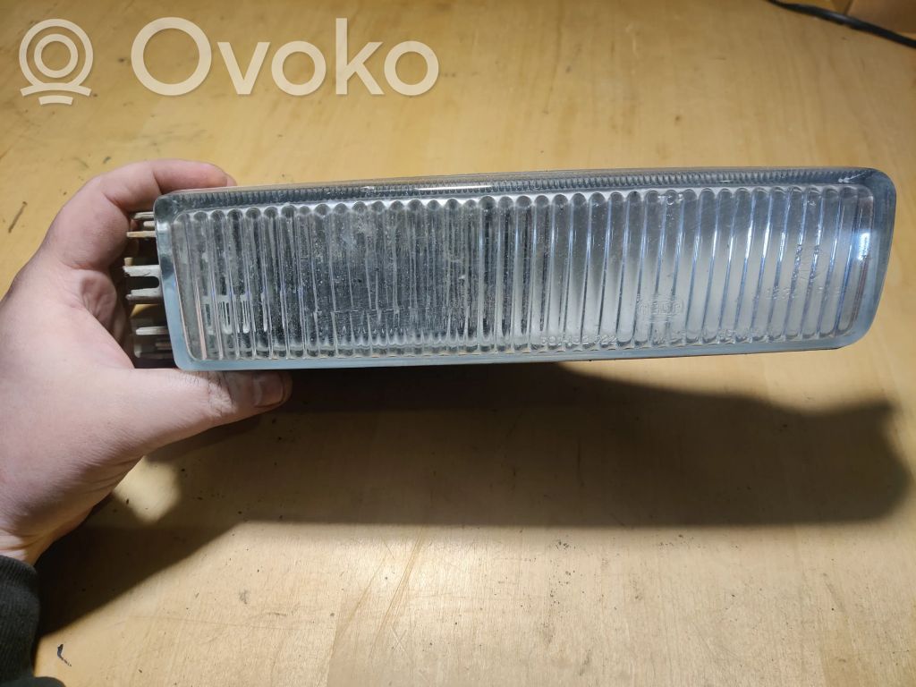 Audi 80 90 S2 B4 Etusumuvalo 