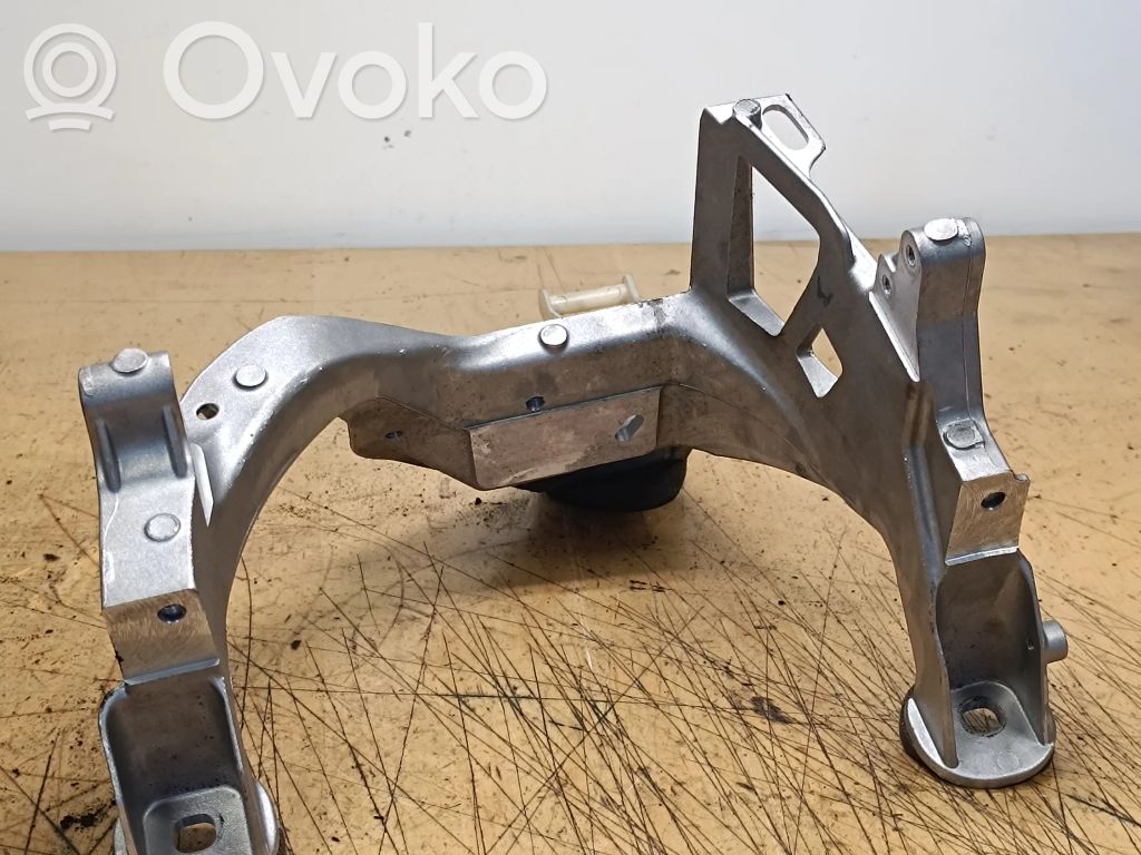 BMW 5 F10 F11 Steering rack mounting bracket 
