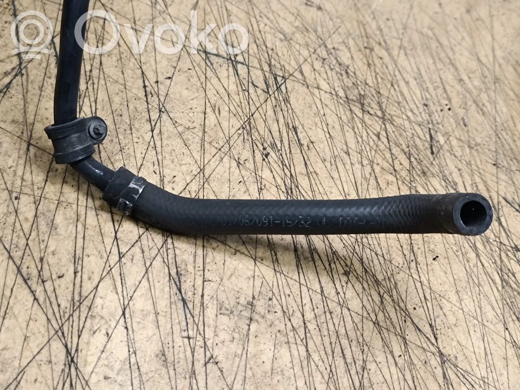 Engine coolant pipe/hose   34336752152,6752152