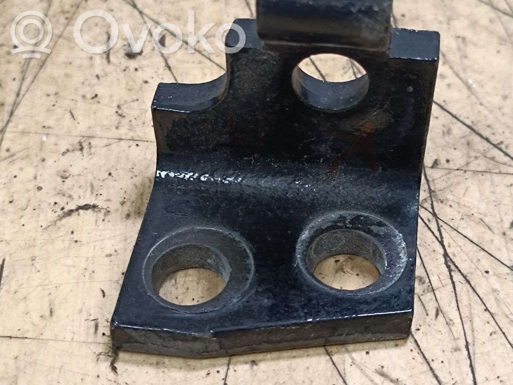 BMW X5 E53 Rear door upper hinge 