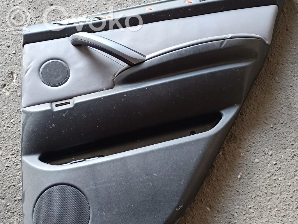 BMW X5 E53 Apšuvums aizmugurējām durvīm 