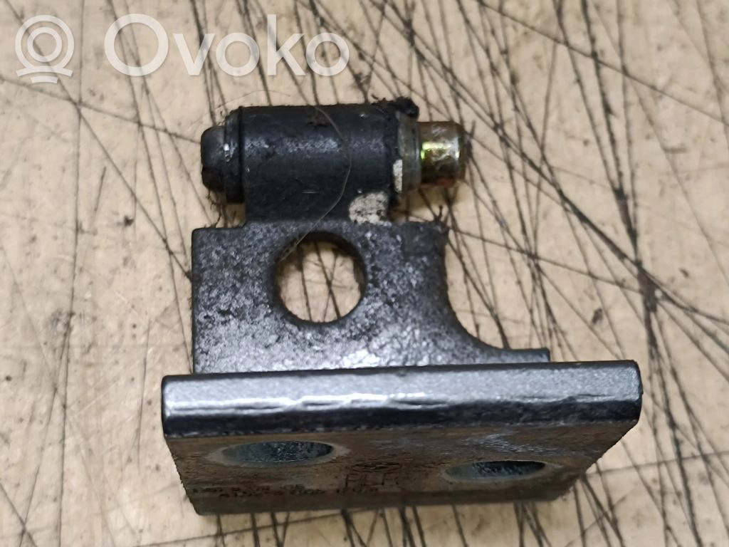 BMW X5 E53 Front door upper hinge 