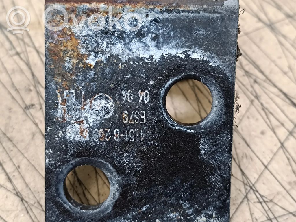 BMW X5 E53 Front door upper hinge 