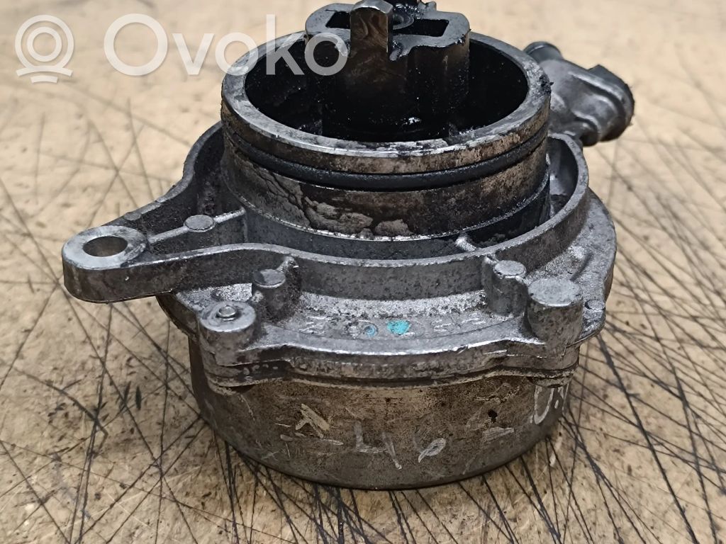 BMW 3 E46 Vacuum pump 