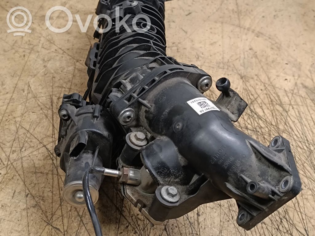 BMW 5 F10 F11 Intake manifold 