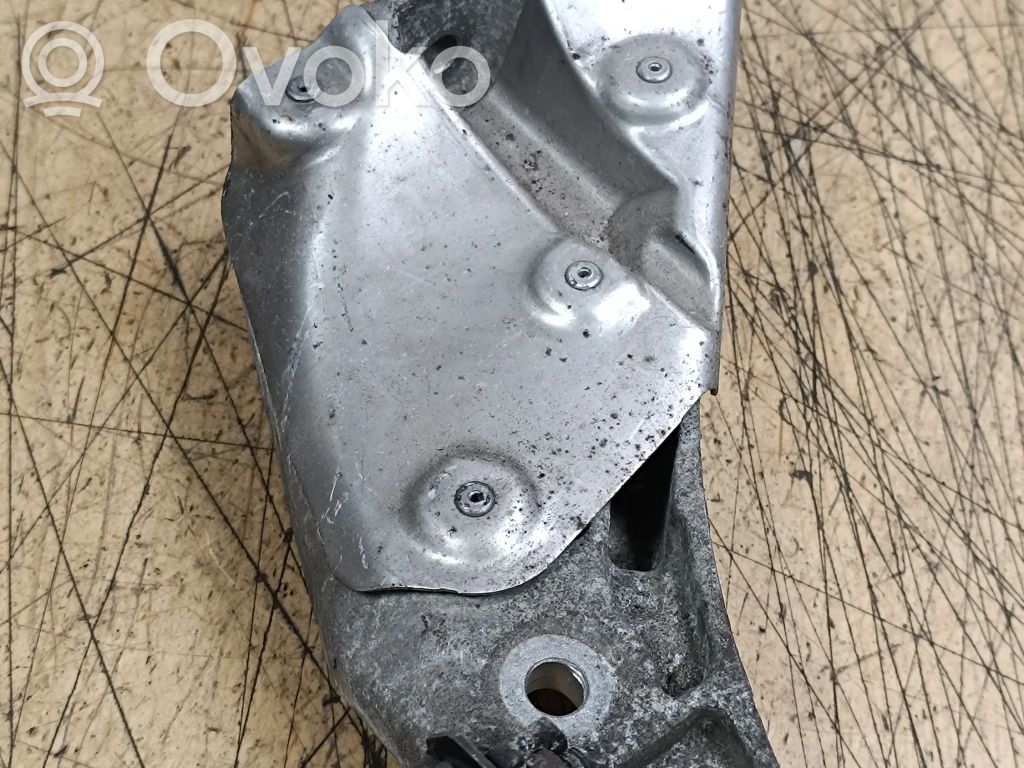 Engine mounting bracket   2211677268002,22116772680,6772680,678711,67871110