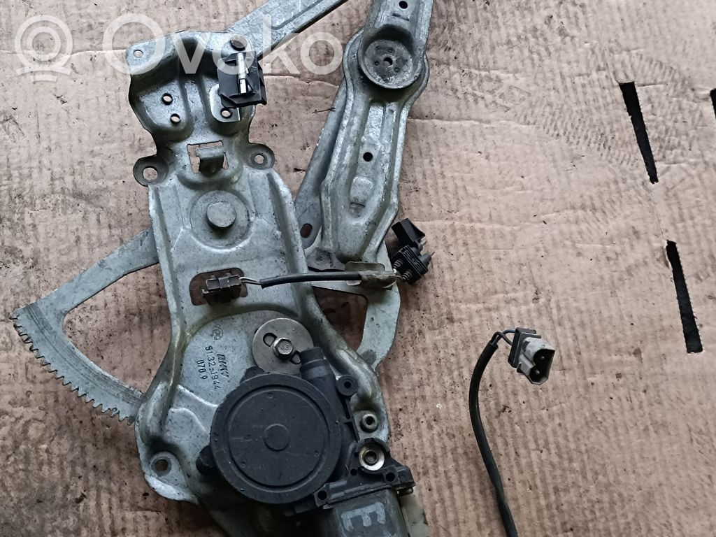 BMW 5 E34 Front door window regulator with motor 
