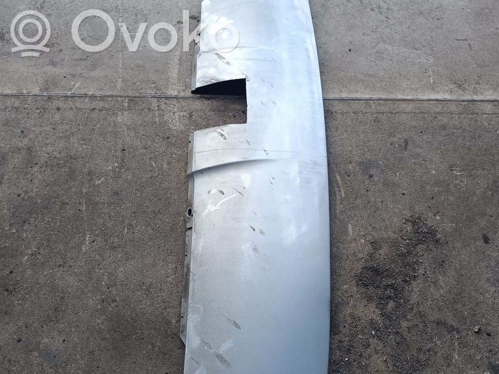 BMW 5 E60 E61 Apakšējā bampera daļa 