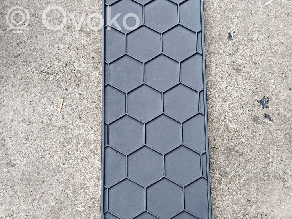 BMW 5 E60 E61 Otros repuestos del interior 