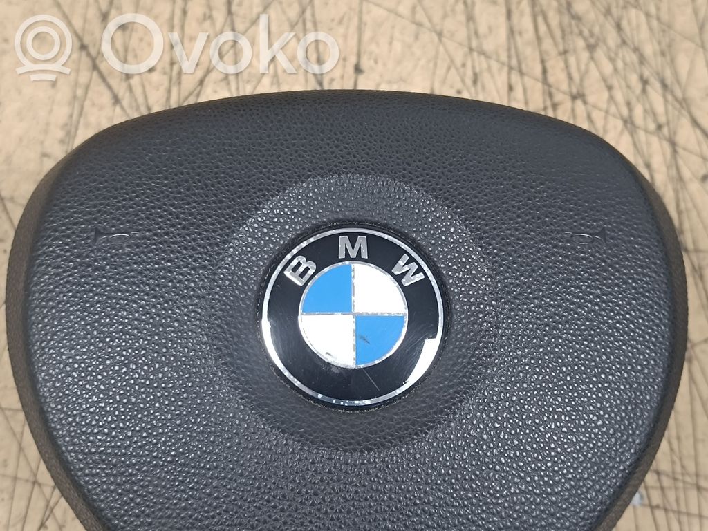 BMW 3 E90 E91 Vairo oro pagalvė 
