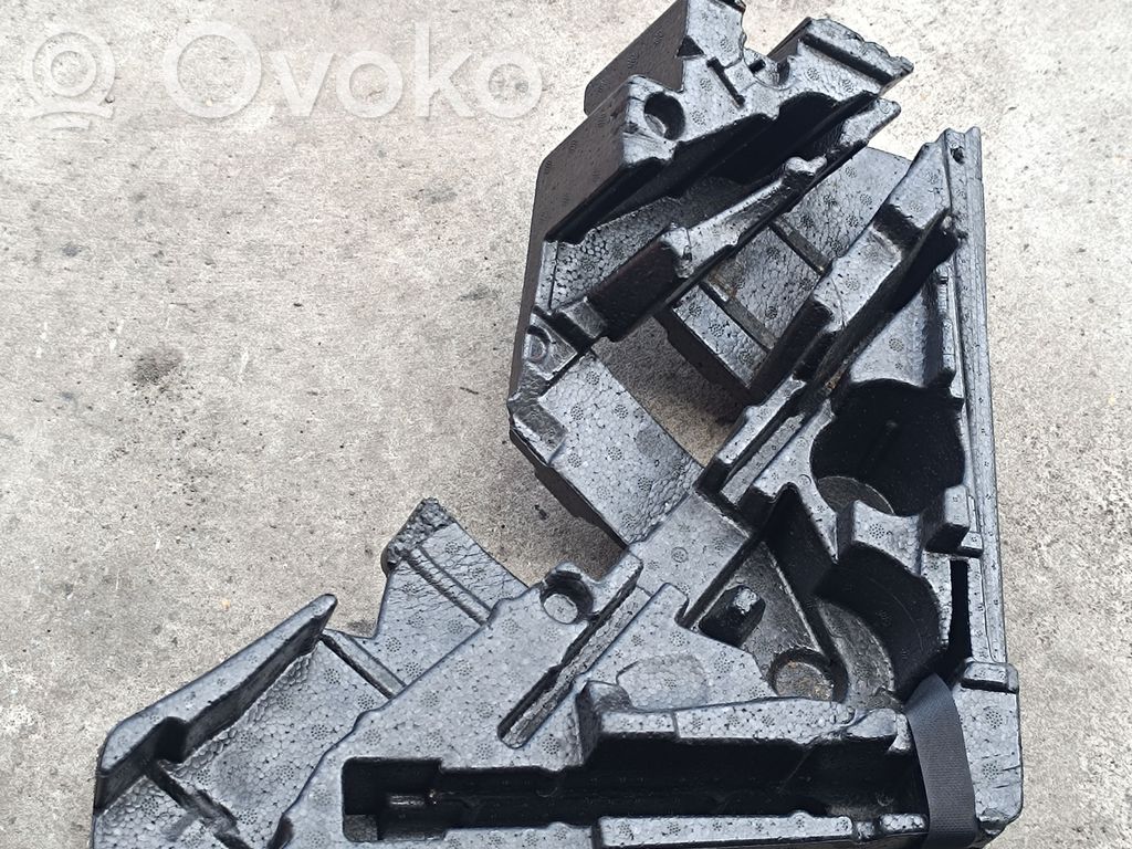 Audi Q7 4L Skrzynka narzędziowa 