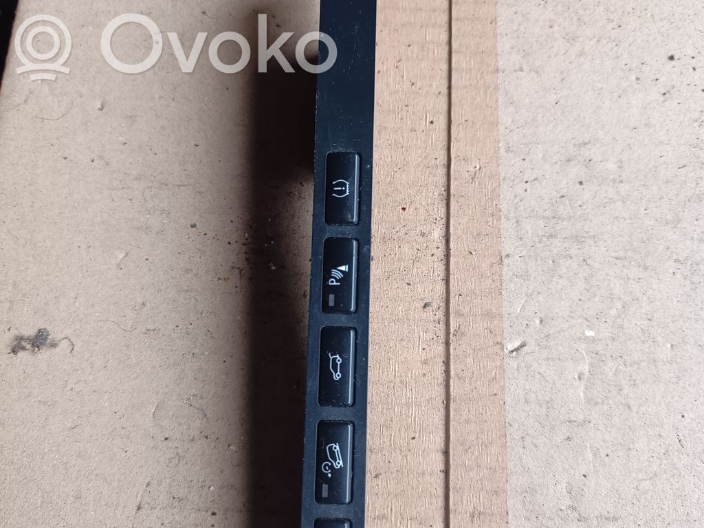 Traction control (ASR) switch   61316953939,6953939