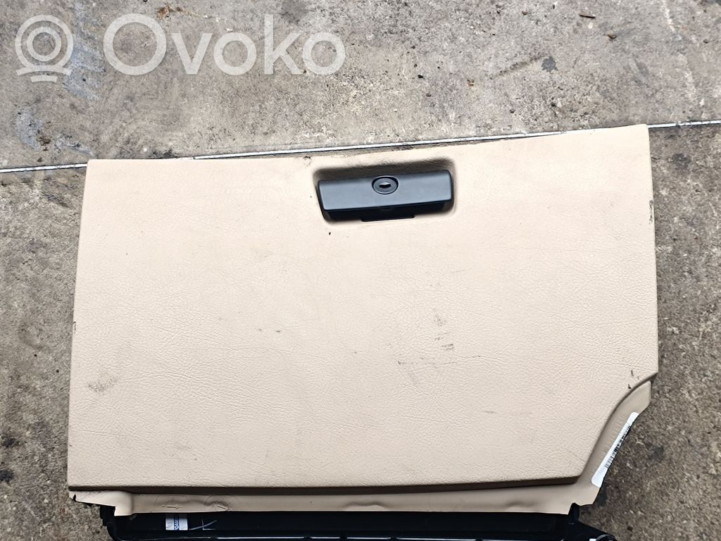 BMW X5 E53 Daiktadėžė 