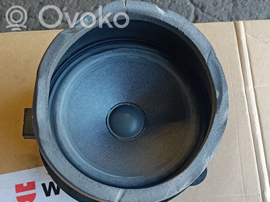 BMW X5 E53 Etuoven kaiutin 