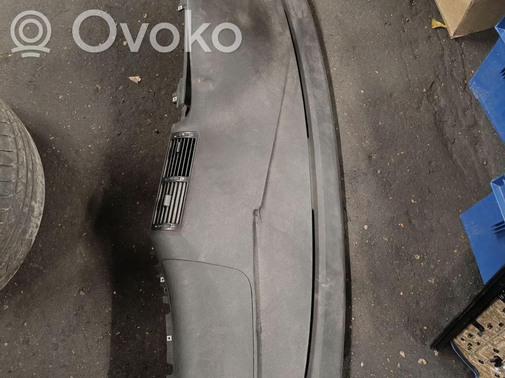 Dashboard   8159750