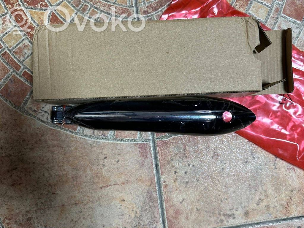 BMW 7 F01 F02 F03 F04 Manecilla externa puerta delantera 