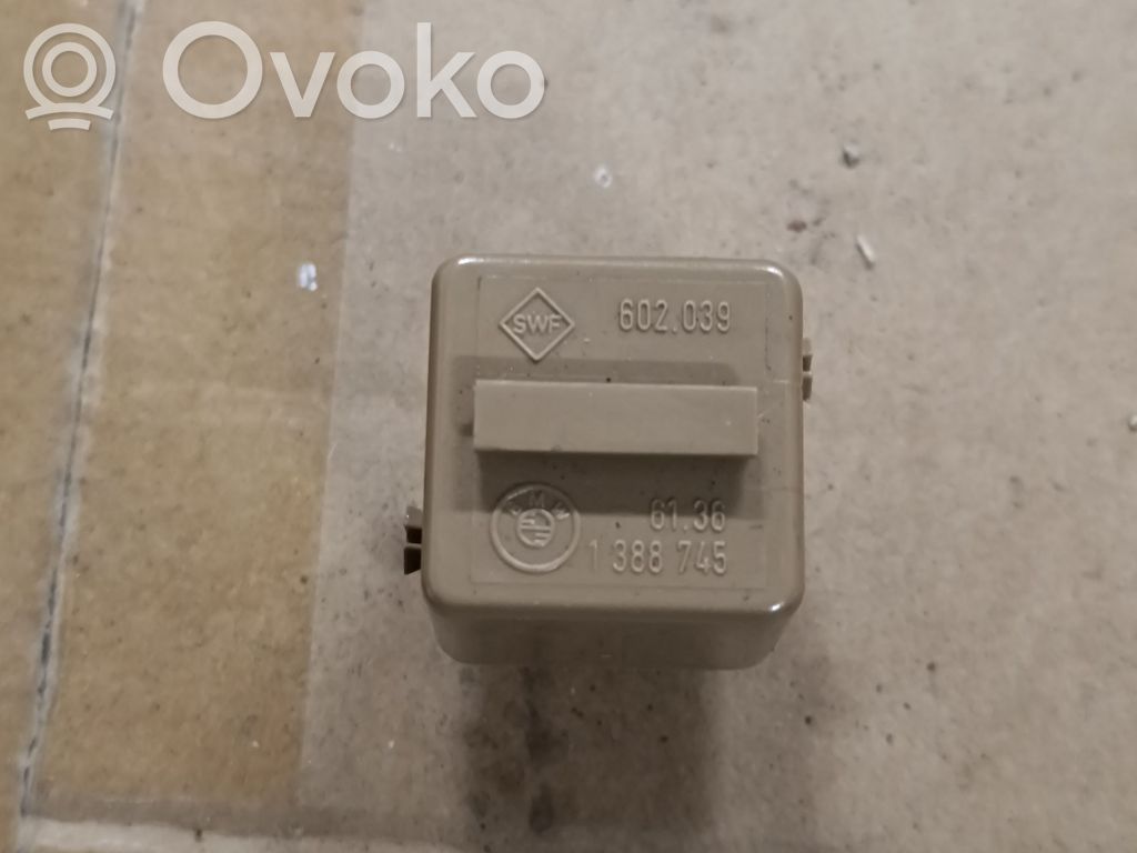 BMW 7 E32 Other relay 